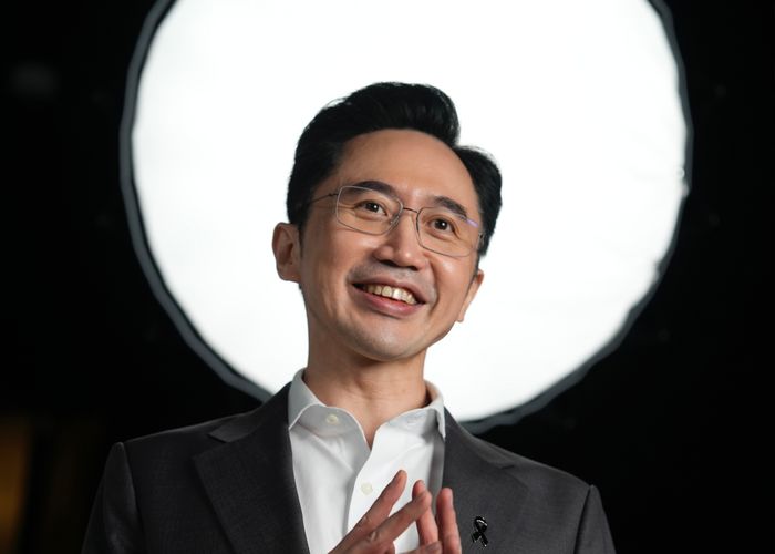 เปิดมุมชีวิต - ครอบครัว 'อ.เชน' ผ่านสารคดี ‘ยศชนัน The Possible Leader’ จุดเริ่มผู้นำที่เชื่อในโอกาสเท่าเทียม