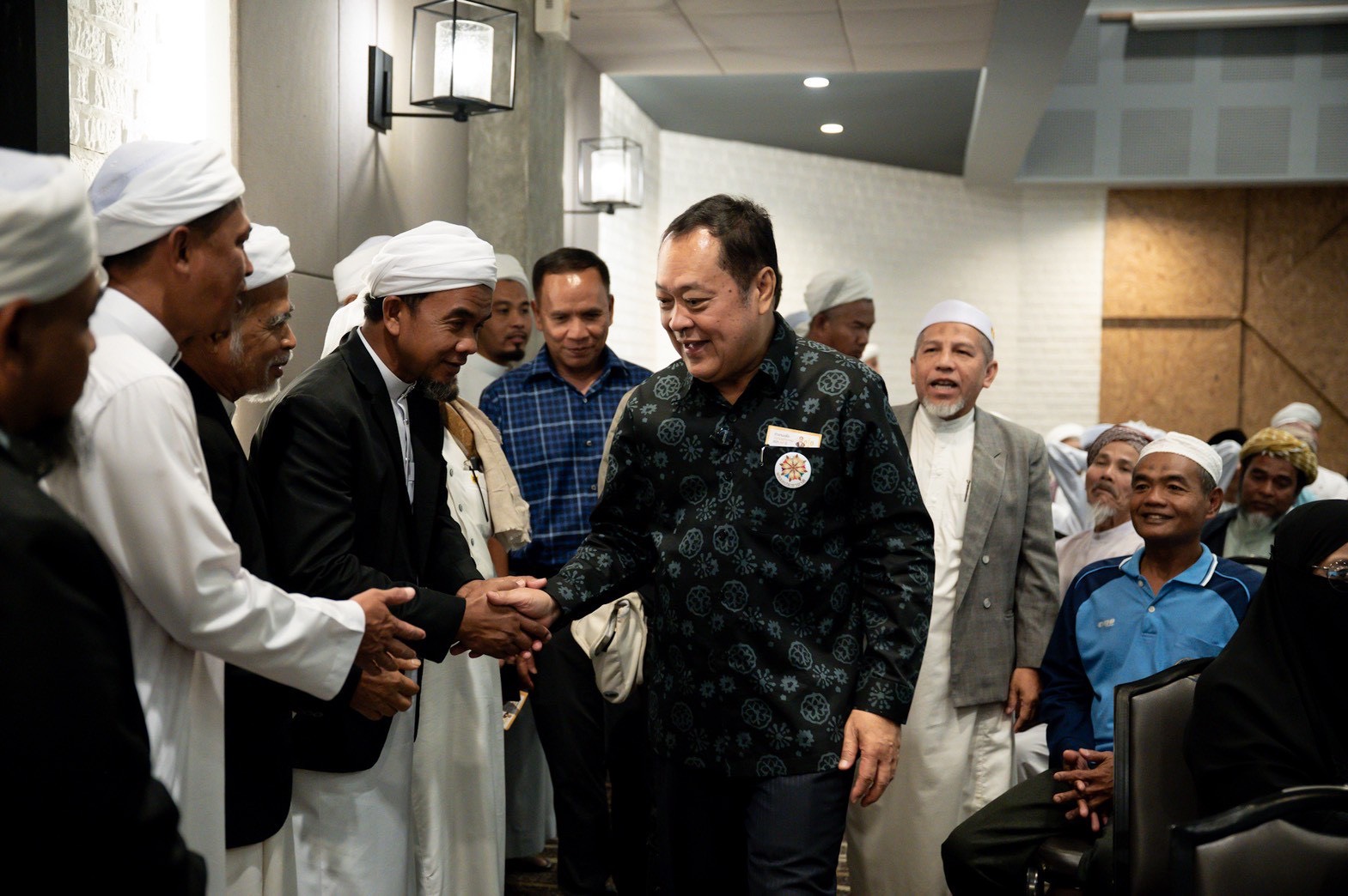 ทวี ประชาชาติ