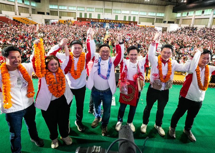 'ยศชนัน' ลุย 'สันป่าตอง-สันทราย' ประกาศอัพเกรดลำไย-ดันสนามบินล้านนา 'จุลพันธ์' ชู 'เศรษฐีเงินล้าน'