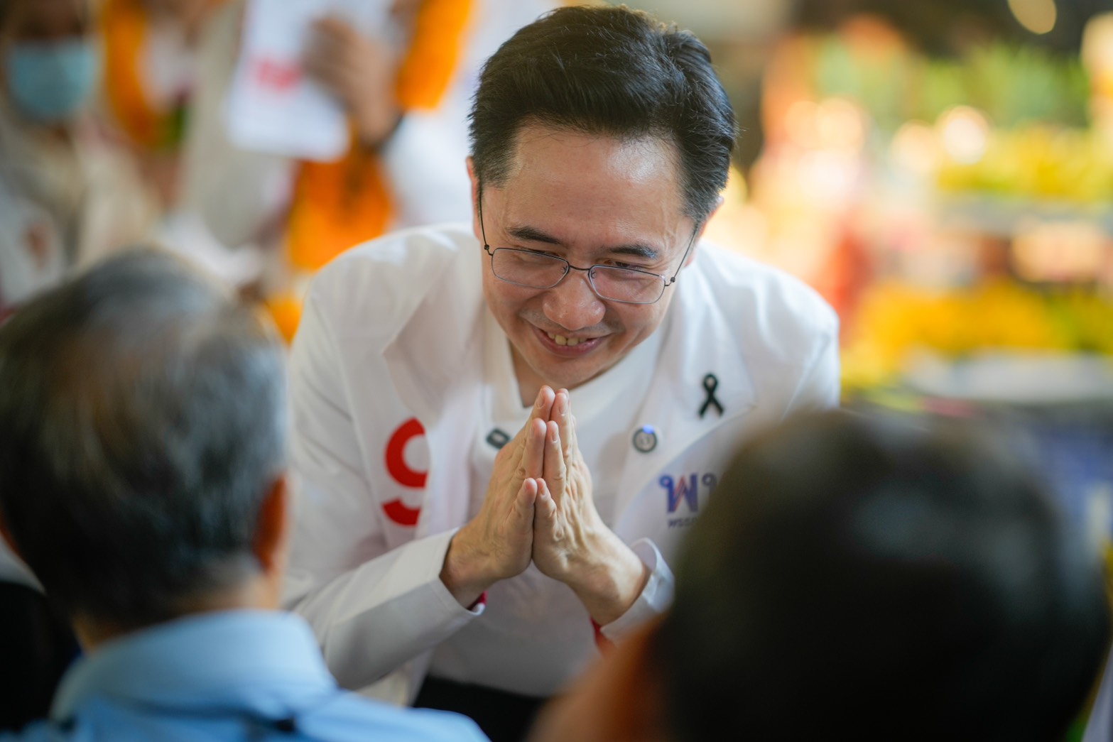 ยศชนัน พรรคเพื่อไทย ตลาดยิ่งเจริญ