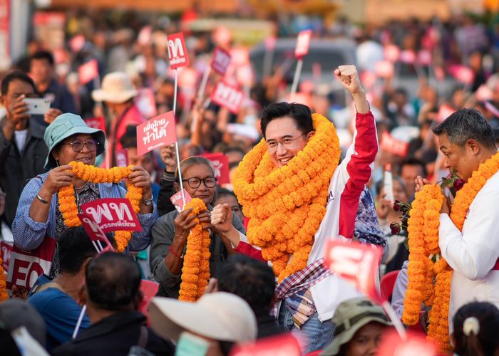 'ยศชนัน' ใจฟู ปราศรัย 4 เวทีโคราช ปลุก 'ศักดิ์ศรี' ด้วยนโยบายที่ 'ทำได้จริง' ตามแบบฉบับเพื่อไทย
