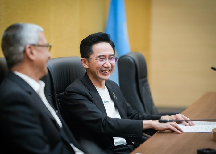'ยศชนัน' นำทีมเพื่อไทย ถก 'บอร์ดโอลิมปิคฯ' ดันวาระเร่งด่วนปรับเงินนักกีฬา ฟื้นโมเดล '1 รัฐวิสาหกิจ 1 สมาคมกีฬา'