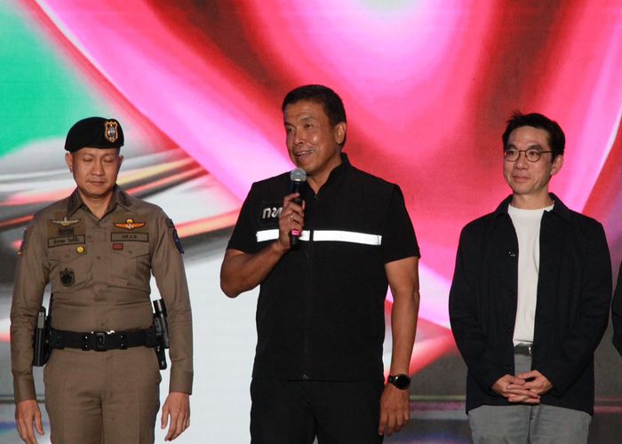 'ชัชชาติ' ผู้ว่าฯกรุงเทพมหานคร ร่วมงาน centralwOrld Bangkok Countdown 2026