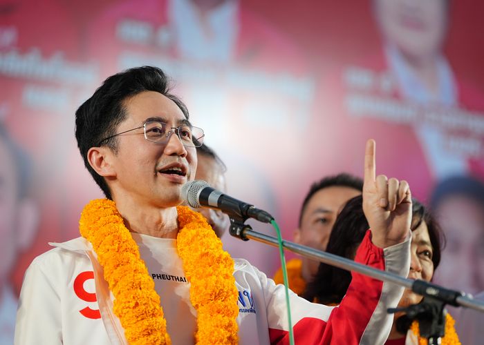 'ยศชนัน' เผยลงพื้นที่ชาวสมุทรปราการสะท้อนข้าวของแพง-น้ำหนุน ย้ำเพื่อไทยมีนโยบายพร้อมปลุกเศรษฐกิจให้กลับมาคึกคัก