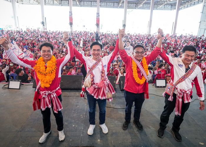 'ยศชนัน' ชูนโยบาย 'เศรษฐีเงินล้าน' เติมเงินคนเปราะบาง ดัน 'ฝาง-แม่อาย-ไชยปราการ' เป็นฮับท่องเที่ยว-สุขภาพ ฟื้นโปรเจกต์