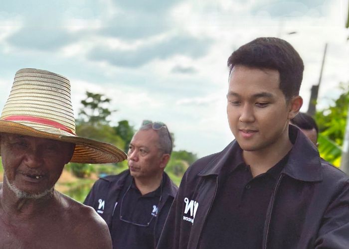 'ปิยะพงษ์' เพื่อไทย ลงพื้นที่ต่อเนื่อง อึ้งคนบางพลีหลายร้อยครัวเรือนไร้น้ำประปาใช้กว่า 30 ปี จี้มหาดไทยแก้