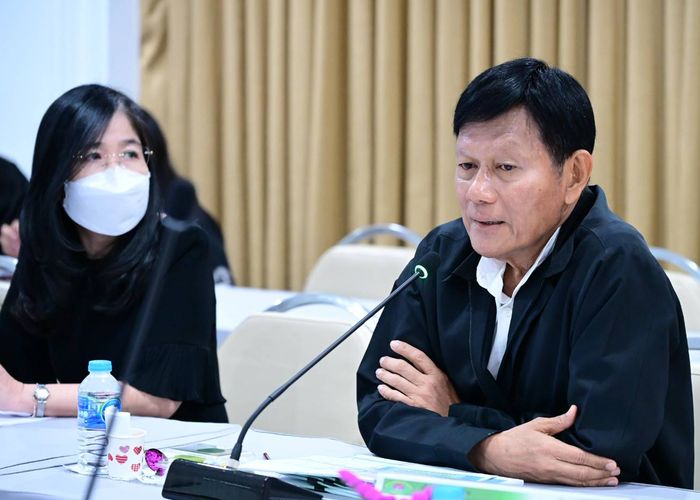 ถกเข้ม! จัดระเบียบพื้นที่ทำการค้าปี 67 เคาะผ่าน 63 จุด สั่งทบทวนที่เหลือ ลดขนาดแผง–เข้มสุขาภิบาล ไม่กระทบจราจร