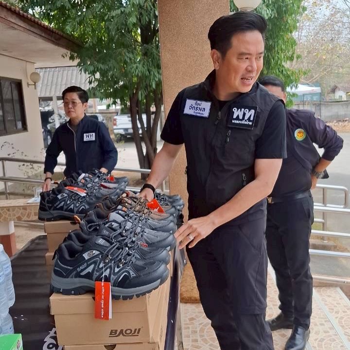 จักรพล ตั้งสุทธิธรรม เพื่อไทย