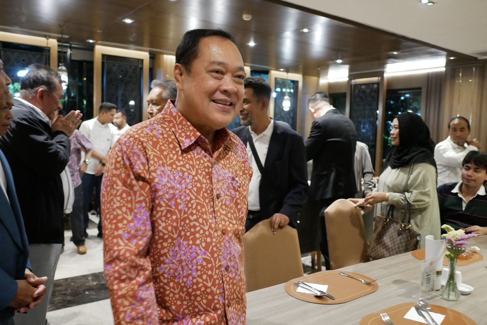 พรรคประชาชาติ ละศีลอด