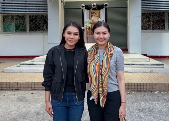 'จิราพร-ชญาภา' เยี่ยมบิดา ที่เรือนจำพัทยา เผยมาบอกให้พ่อสบายใจ ฝ่าพายุเข้าสภาฯ รับใช้พี่น้องประชาชนได้อีกครั้ง