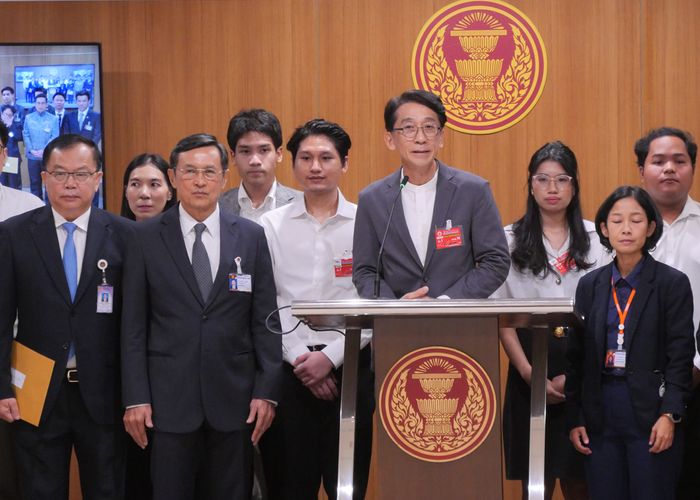 'จาตุรนต์' หนุนยกเลิกกักขังแทนค่าปรับ เสนอใช้บำเพ็ญสาธารณประโยชน์แทน