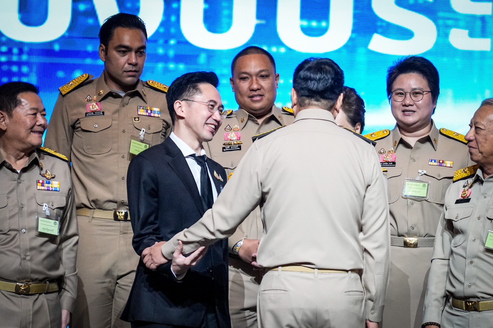 ยศชนัน