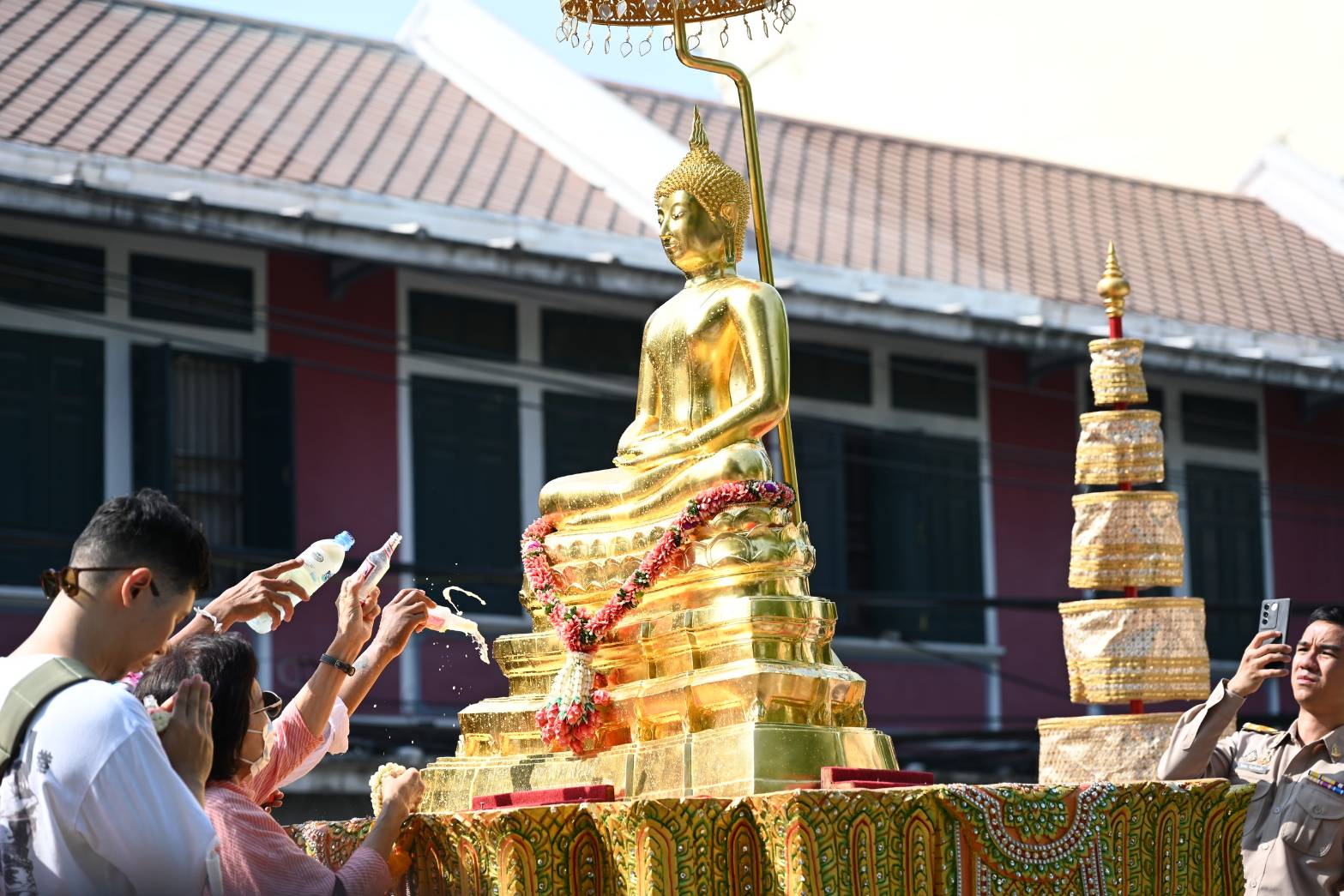 พระพุทธสิหิงค์