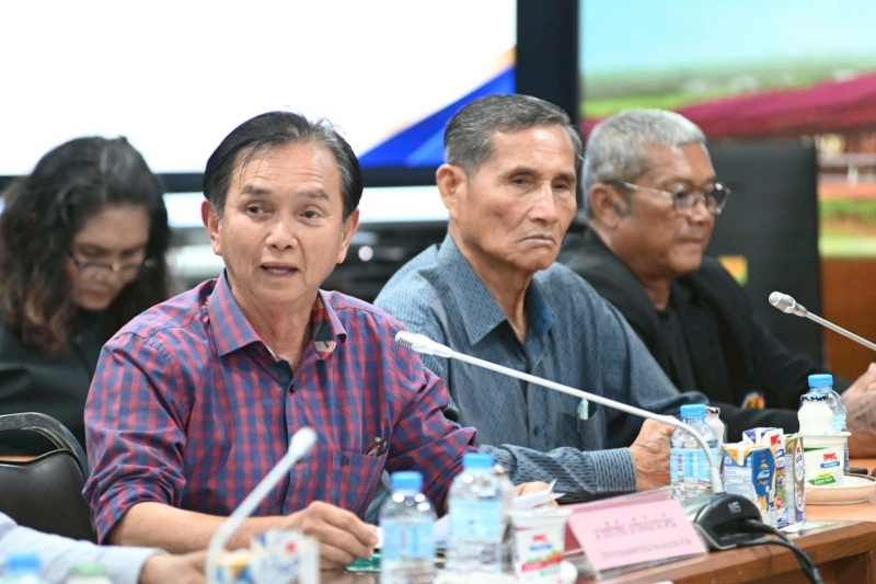 วัชระพล เกษตรกรโคนม