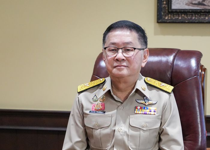'ประเสริฐ' รมว.ศธ. ออกมาตรการด่วนช่วยผู้ปกครองลดค่าครองชีพ สั่งโรงเรียนผ่อนปรนกฎระเบียบและขอความร่วมมือลดค่าใช้จ่ายทันที