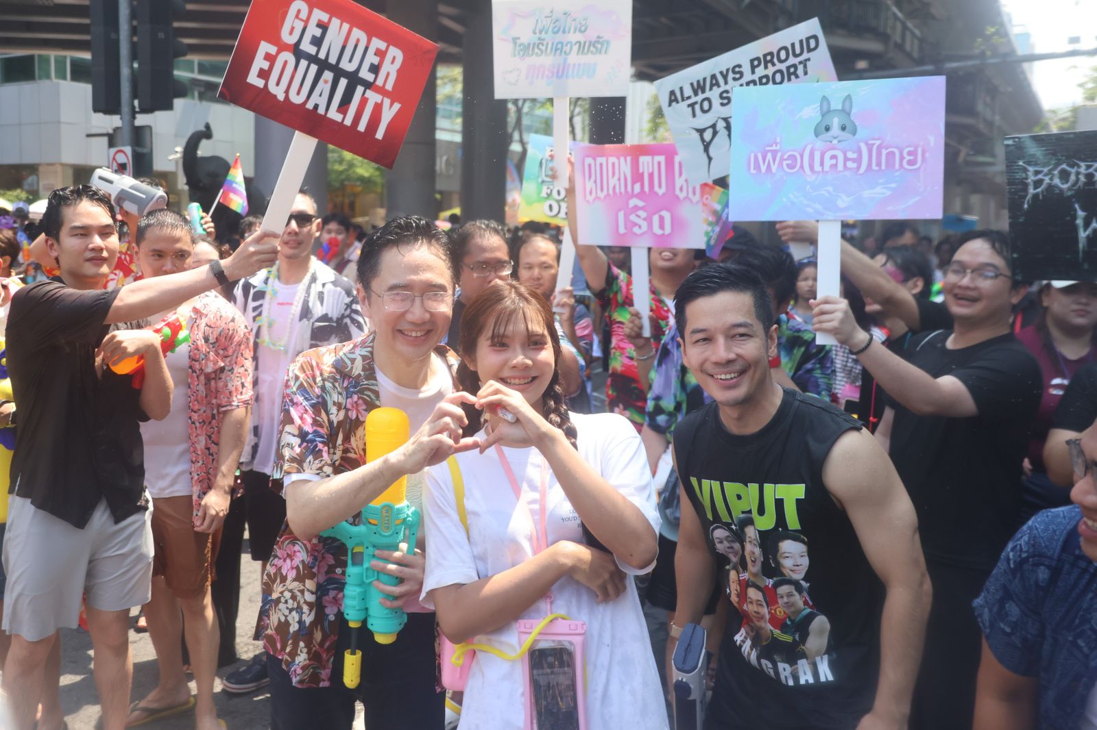 ยศชนัน สงกรานต์สีลม พรรคเพื่อไทย