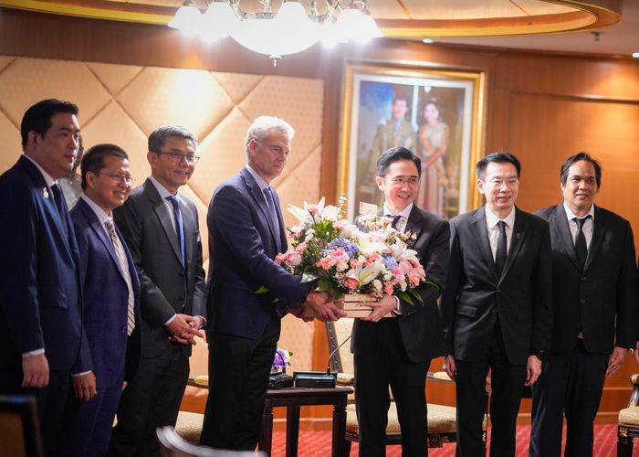 'ยศชนัน' หารือยักษ์ใหญ่เทคโนโลยี 'Lumentum' ยกระดับอุตสาหกรรมเซมิคอนดักเตอร์และโฟโตนิกส์ไทย