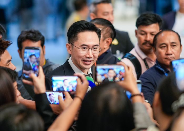 'ยศชนัน' ยัน อว. พร้อมหนุนทุกมิติ แก้ PM 2.5 ทั้งต้นเหตุ - ปลายเหตุ เรื่องห้องปลอดฝุ่นดึงงบที่ไม่ได้ใช้มาทำได้