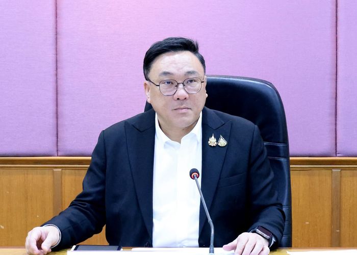'รมว.จุลพันธ์' สั่งกรมการจัดหางานจับนายหน้าเมียนมาเถื่อนย่านลาดกระบัง ย้ำต่างชาติทำผิดกฎหมายส่งกลับทันที