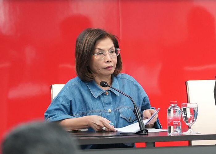 'มนพร' ห่วงปัญหายาเสพติด เสนอรัฐบาลดันนโยบายเร่งรัดปราบปรามจริงจัง ตกใจรอบ 6 เดือนอีสานตอนบน ยึดยาบ้ากว่า 90 ล้านเม็ด ยาไอซ์กว่า 7 ตัน