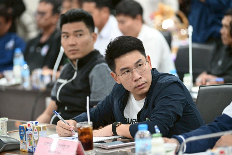 วัชระพล เกษตรกรโคนม