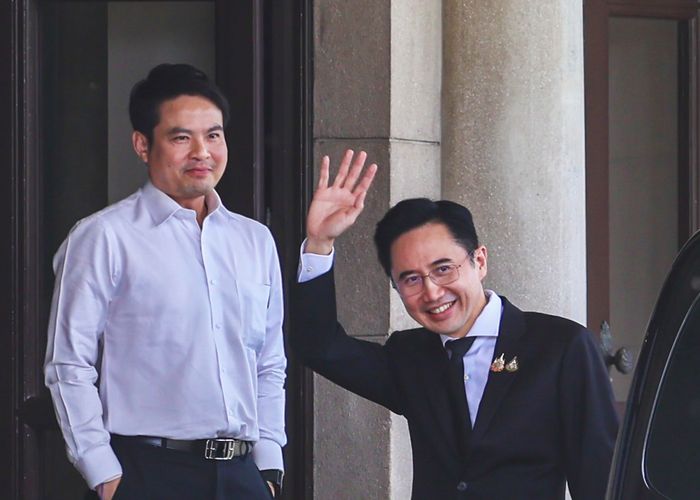 ‘ยศชนัน-จุลพันธ์’ เข้าทำเนียบฯ รับประทานอาหารกลางวันกับนายกฯ คาด หารือนโยบาย ก่อนแถลงต่อสภาฯ
