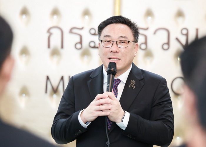 ‘รมว.จุลพันธ์’ เร่งเจรจาทูตเกาหลี สร้างความเชื่อมั่น กรณีเกาหลีใต้แบนแรงงานไทย 4 จังหวัด เนื่องจากหลบหนีนายจ้าง