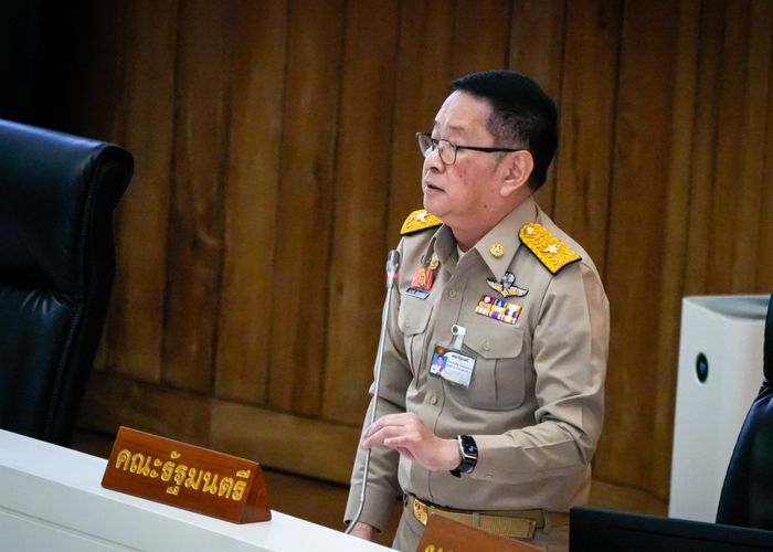'ประเสริฐ' รมว.ศธ. ตอบกระทู้ สว. เรื่อง แนวทางลดภาระงานพัสดุ การเงิน การคลัง ออกจากครูผู้สอน