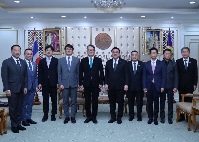 รมว.จุลพันธ์ เจรจาทูตเกาหลี เคลียร์ปัญหาแรงงานไทยหนีนายจ้าง ลั่นติดแบล็คลิสต์ตัดสิทธิ์ทำงานต่างประเทศ