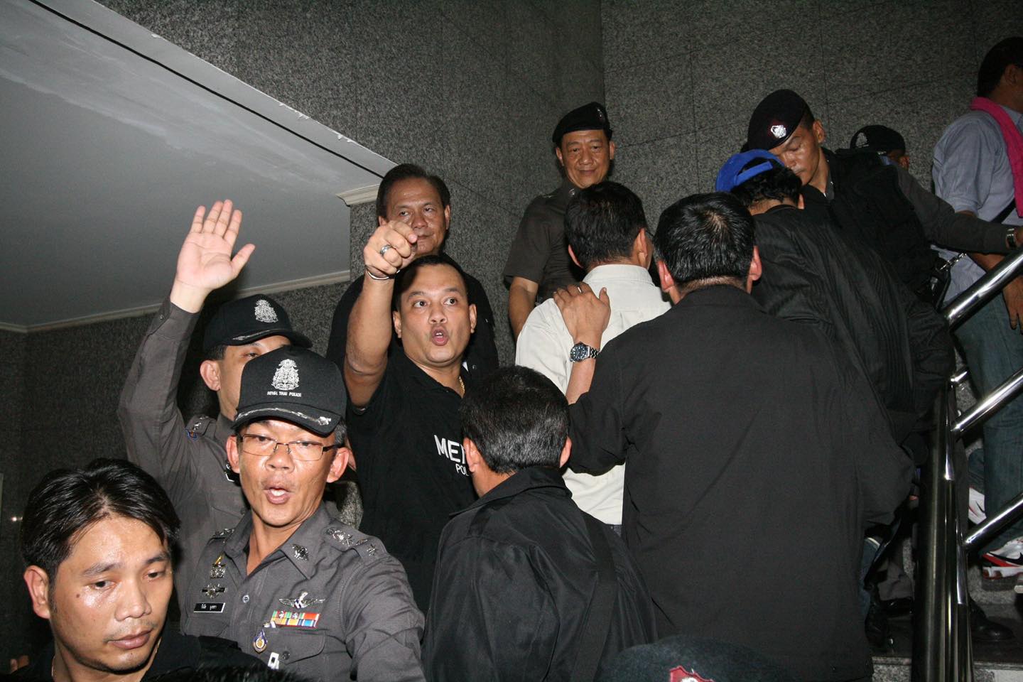 ณัฐวุฒิ คนเสื้อแดง