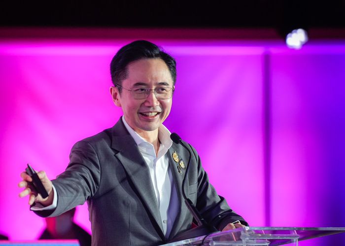 'ยศชนัน' ตั้งเป้าภายใน 4 ปี สร้างภูมิคุ้มกันทางเศรษฐกิจให้คนไทย 1 ใน 3 ของประเทศเข้าถึงทักษะ AI