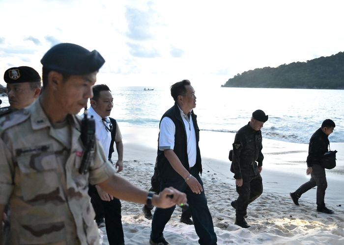 นายกฯ ลุย 'หาดฟรีด้อม' จ.ภูเก็ต สั่งเร่งจัดการขบวนการบุกรุกป่า–คุ้มครองประชาชน