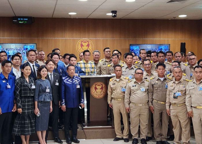 ชมรมกำนันผู้ใหญ่บ้านฯ ยื่นแถลงการณ์ถึงวิปรัฐบาล ปม 'สส.ภัณฑิล' อภิปรายด้อยค่า