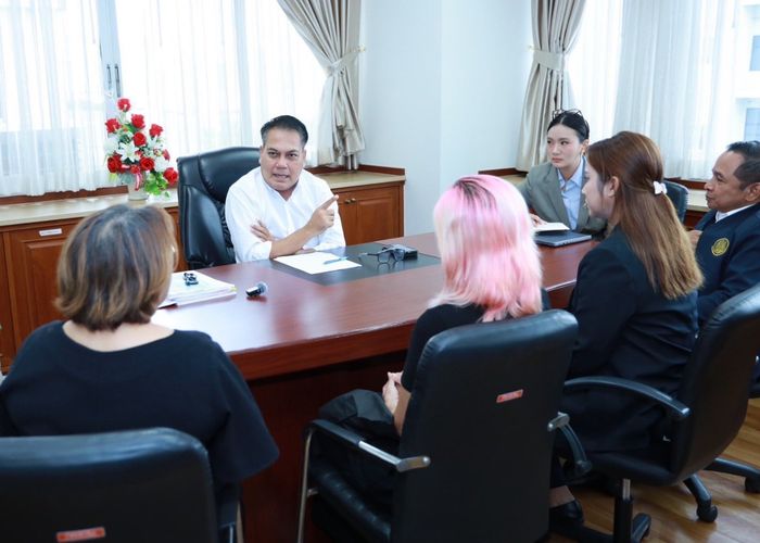 'จุลพันธ์' มอบคณะทำงานรับฟังปัญหาคนทำงานกองถ่ายถูกโกงค่าจ้าง เร่งปิดช่องโหว่ ดัน พ.ร.บ.แรงงานอิสระ