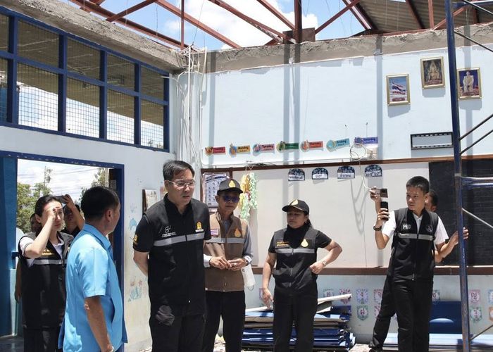 'รมช.อัครนันท์' ลุยเหนือสางปัญหาตรงจุด สั่งลดประเมินซ้ำซ้อน-อัดงบซ่อมโรงเรียนด่วน พร้อมเปิดใจฟังครูหน้างาน