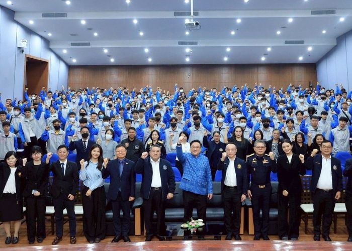 ‘จุลพันธ์’ ส่งแรงงานไทย 597 คน สู่ต่างแดน ย้ำ ทำงานต่างประเทศ คือ 'โอกาส' สร้างรายได้ พัฒนาประเทศ