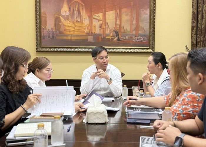สกร. เข้าชี้แจงข้อเท็จจริงต่อ รมช.ศธ. เดินหน้า 3 ประเด็นหลัก ปรับหลักสูตร–ยกระดับหนังสือ–แก้ปัญหาพื้นที่เรียนทั่วประเทศ