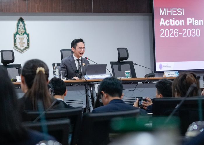 'ยศชนัน' กางพิมพ์เขียว University Holding ดึง Deep Tech การแพทย์ขั้นสูงออกจากแล็บ ผสานเครือข่าย ปนพ.3