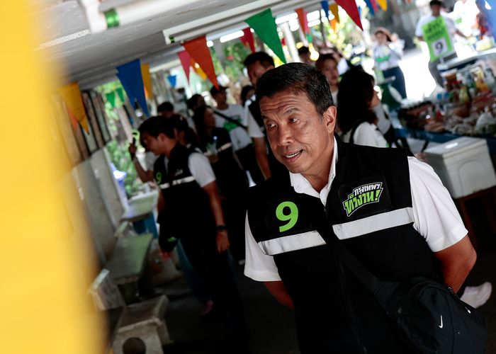 ‘ชัชชาติ’ สวนกลับ ‘คริส’ จ่อแฉซื้อขายตำแหน่ง ผอ.เขต ลั่นไม่มีทางทำ ตั้งข้อสังเกตทำไมเพิ่งพูดช่วงเลือกตั้ง ท้าให้ยื่น ป.ป.ช. ถ้ากล่าวหาบิดเบือนมีความผิดอาญาแน่