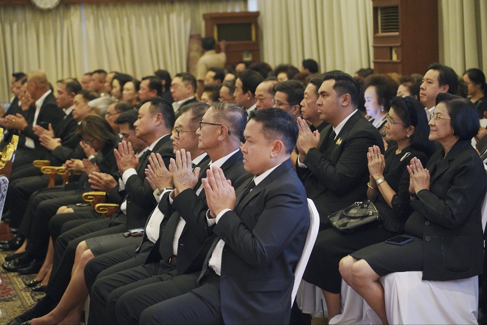 แพทองธาร พรรคเพื่อไทย