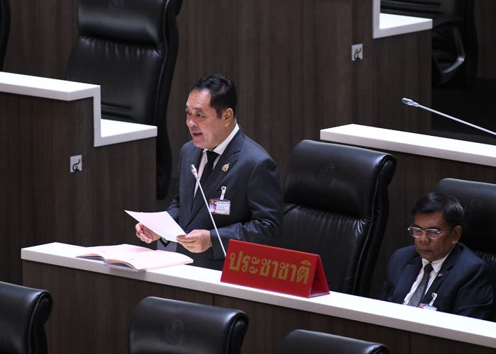 'ทวี' แนะทบทวน พ.ร.บ.โอนงบประมาณฯ เตือนอย่าตัดงบพัฒนาท้องถิ่น-ปราบยาเสพติด