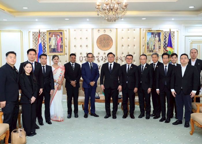‘จุลพันธ์’ หารือเอกอัครราชทูตบังกลาเทศ กระชับความร่วมมือด้านแรงงาน พร้อมหนุนการจ้างงานอย่างเป็นระบบ