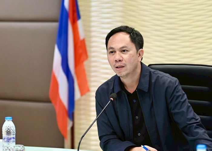 'สรวุฒิ' ปรับเกมคุมยาง ตรวจเข้มสินค้าเสี่ยงสูง 4 ชนิด ย้ำทุกด่านเข้มงวดยิ่งขึ้น สกัดยางเถื่อน รักษาเสถียรภาพราคา