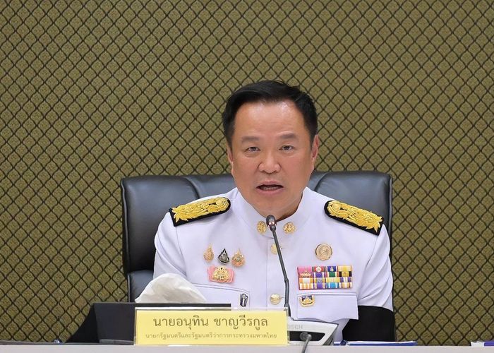 นายกฯ ประชุมหารือข้อราชการมหาดไทย กำชับ 'อยู่กระทรวงมหาดไทยไม่ต้องเข้าใจอะไร เข้าใจชาวบ้านพอ' ย้ำ 'อยู่อย่างสิงห์' ขับเคลื่อนงานทุกอย่างด้วยความทุ่มเท