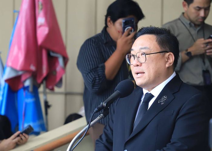 'จุลพันธ์' เผย ครม. เห็นชอบต่ออายุใบอนุญาตทำงานแรงงานต่างด้าว 3 สัญชาติอีก 1 ปี ลดผลกระทบภาคธุรกิจ