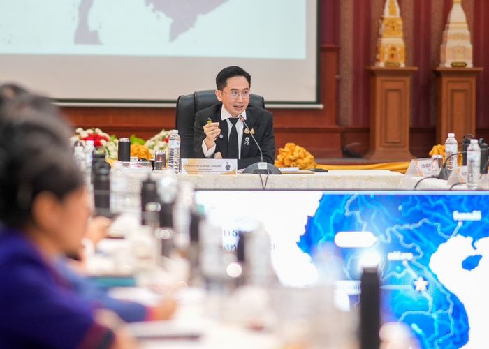 'ยศชนัน' ชู 'นครพนมโมเดล' ดันเป็น Wellness Hub ศูนย์กลางอินโดจีน ประกาศพลิกโฉมมหาวิทยาลัย สร้างเศรษฐกิจฐานราก-ปั้นรายได้นักศึกษา