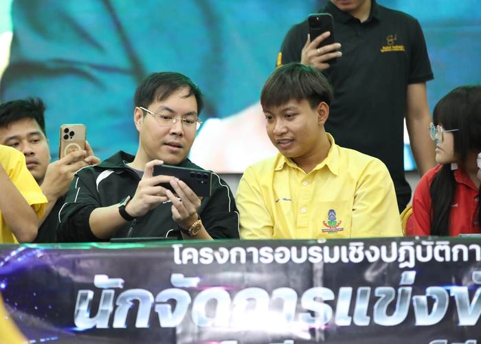 รมช.อัครนันท์ ร่วมเยาวชนลงแข่ง ROV ย้ำผู้กำหนดนโยบายต้องฟังเสียงคนรุ่นใหม่ ตั้งเป้าดันกาญจนบุรี เป็นโมเดลต้นแบบอีสปอร์ตของภูมิภาค