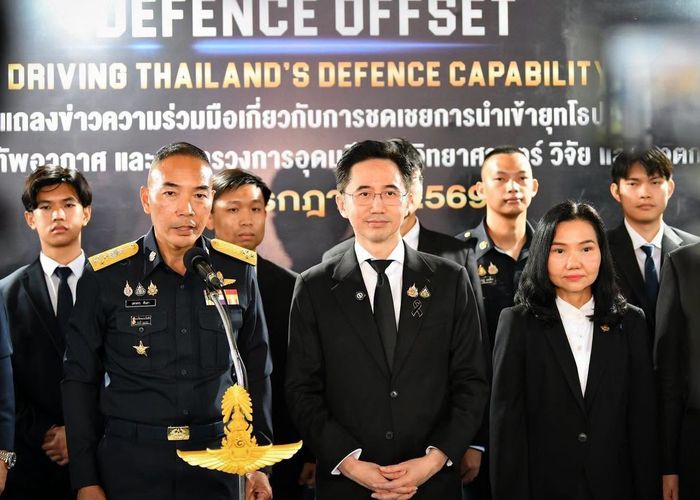 'ยศชนัน' นำ อว. ผนึกกำลัง ทอ. ขับเคลื่อนนโยบายชดเชยการนำเข้ายุทโธปกรณ์ พร้อมหนุน 9 นักเรียนทุนรับถ่ายทอดเทคโนโลยีจากสวีเดน