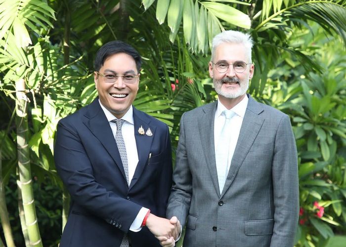 'อัครนันท์' จับมือ 'ทูตสวิส' มุ่งพัฒนาการศึกษาชายแดนใต้ เริ่มนำร่องโครงการพหุภาษา 9 ปี