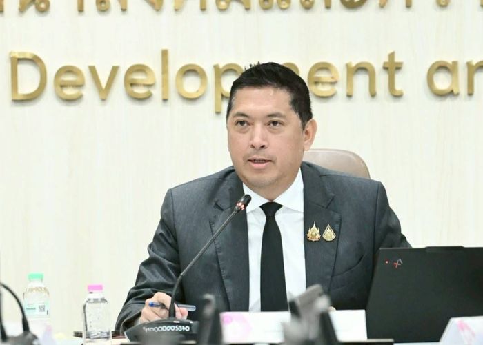 'รมว.นิกร' สั่ง พม. บูรณาการทุกฝ่าย เร่งดูแลคนไร้บ้านถนนราชดำเนิน คุ้มครองสิทธิควบคู่ความปลอดภัยประชาชน